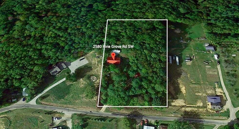 2580 Pine Grove Road Southwest Lancaster, OH 43130 - Photo 2 of 11 034670BF-0C0E-4B97-8522-D85FF189A480_1_2