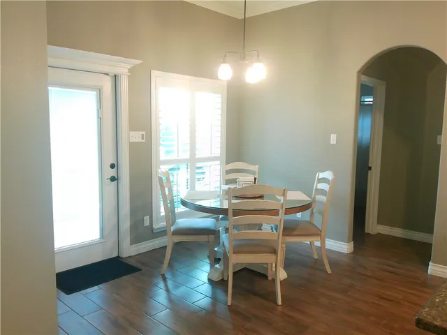 $3,150 | 8206 Big Bend Drive, Corpus Christi, TX 78414