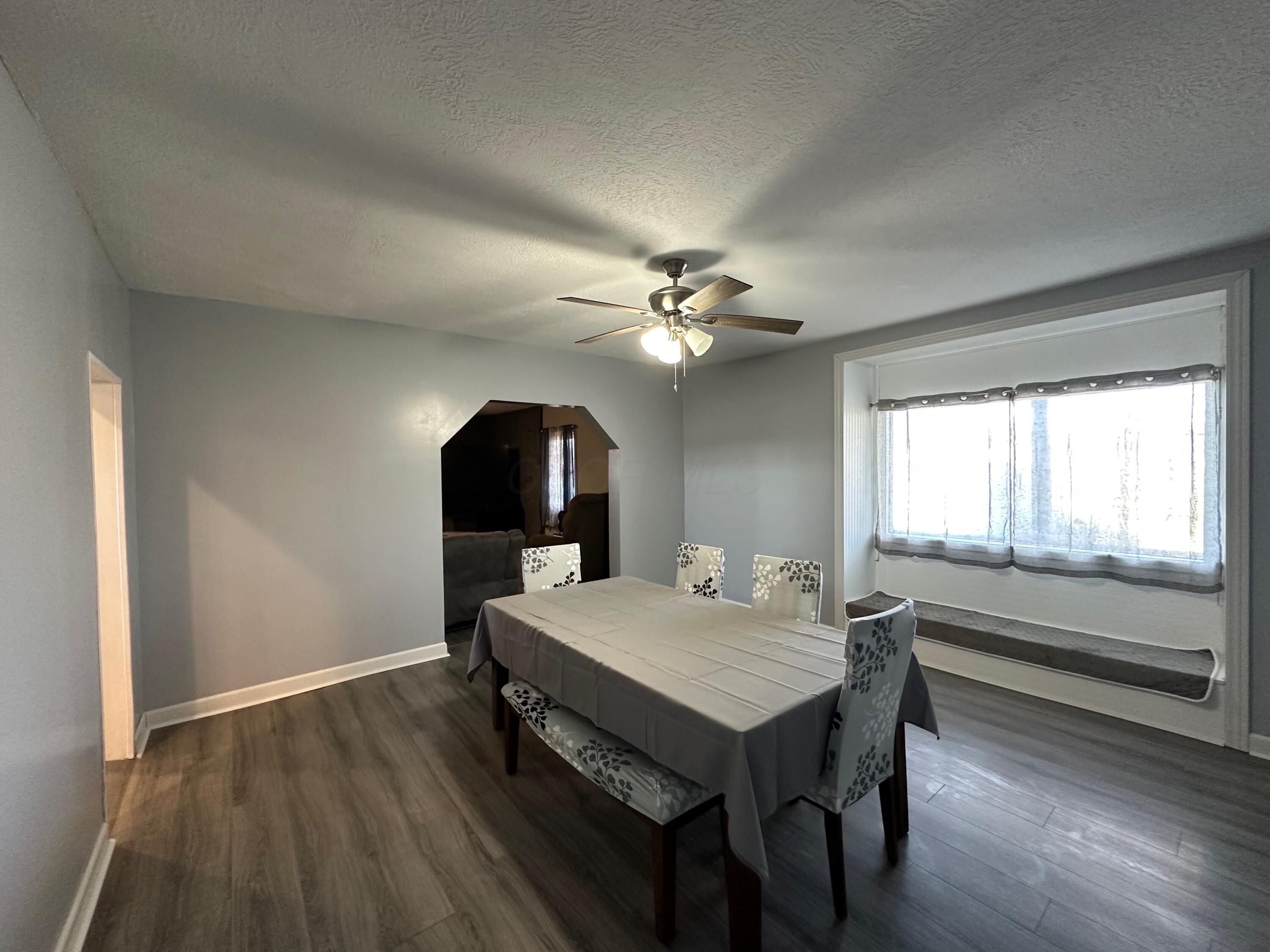 10367 Quaker Road Fredericktown, OH 43019 - Photo 12 of 34 Dining Room