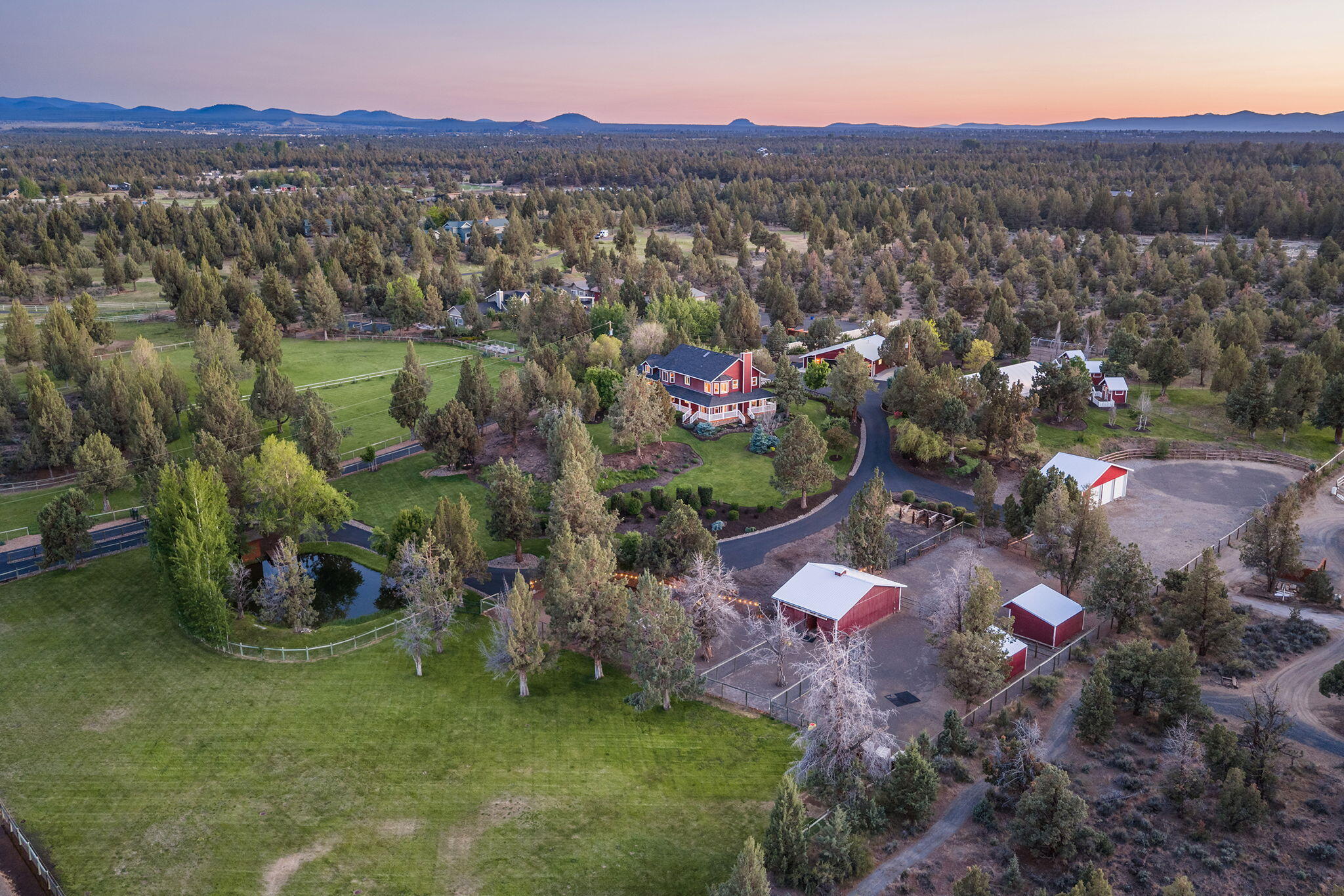 61935 Ten Barr Ranch Road Bend, OR 97701 - Photo 107 of 124