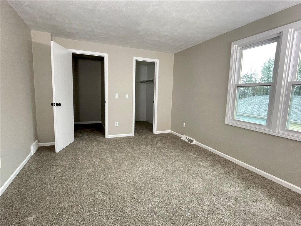 62 Hidden Valley Road Gates, NY 14624 - Photo 13 of 37