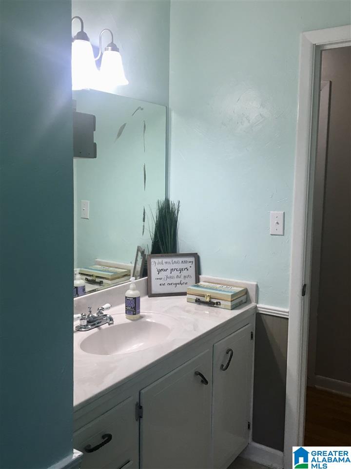 476 County Road 36 Oneonta, AL 35121 - Photo 8 of 28
