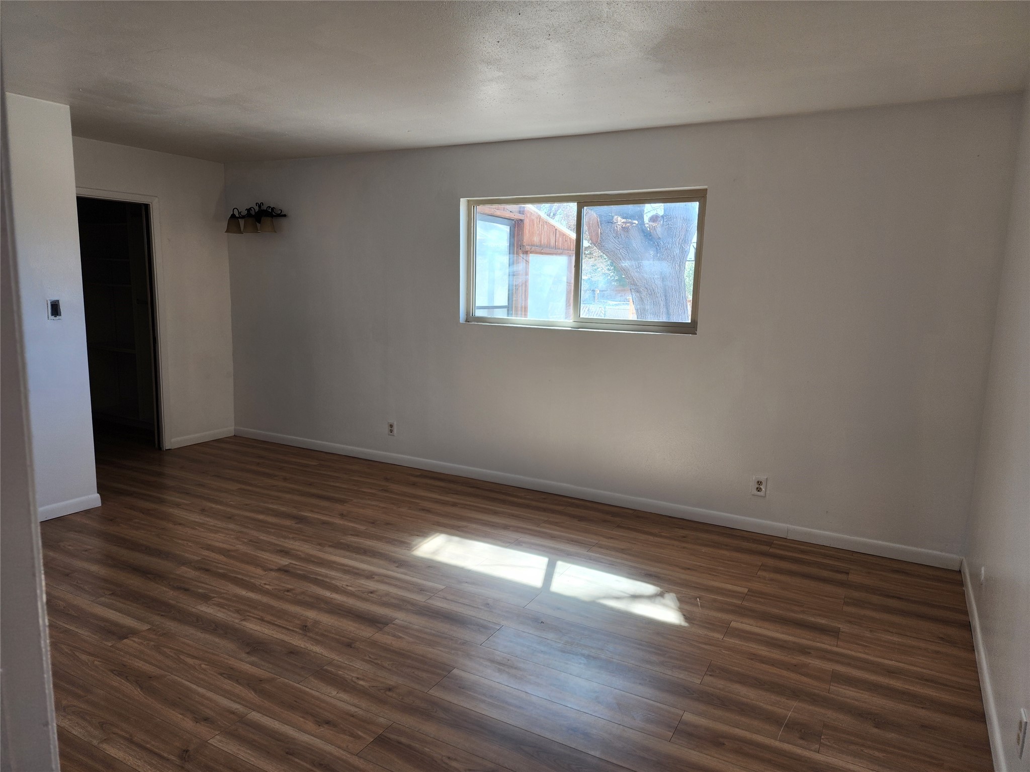 405 Godfrey Avenue Rio Communities, NM 87002 - Photo 18 of 38 Primary Bedroom