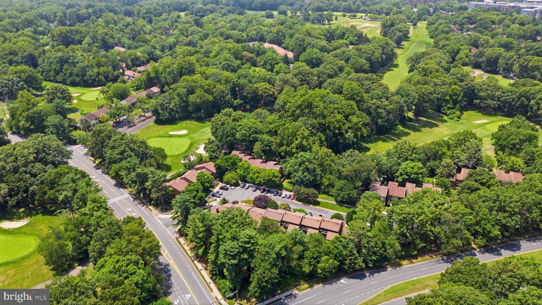11615 Hunters Green Court Reston, VA 20191 - Photo 41 of 66 Ariel view