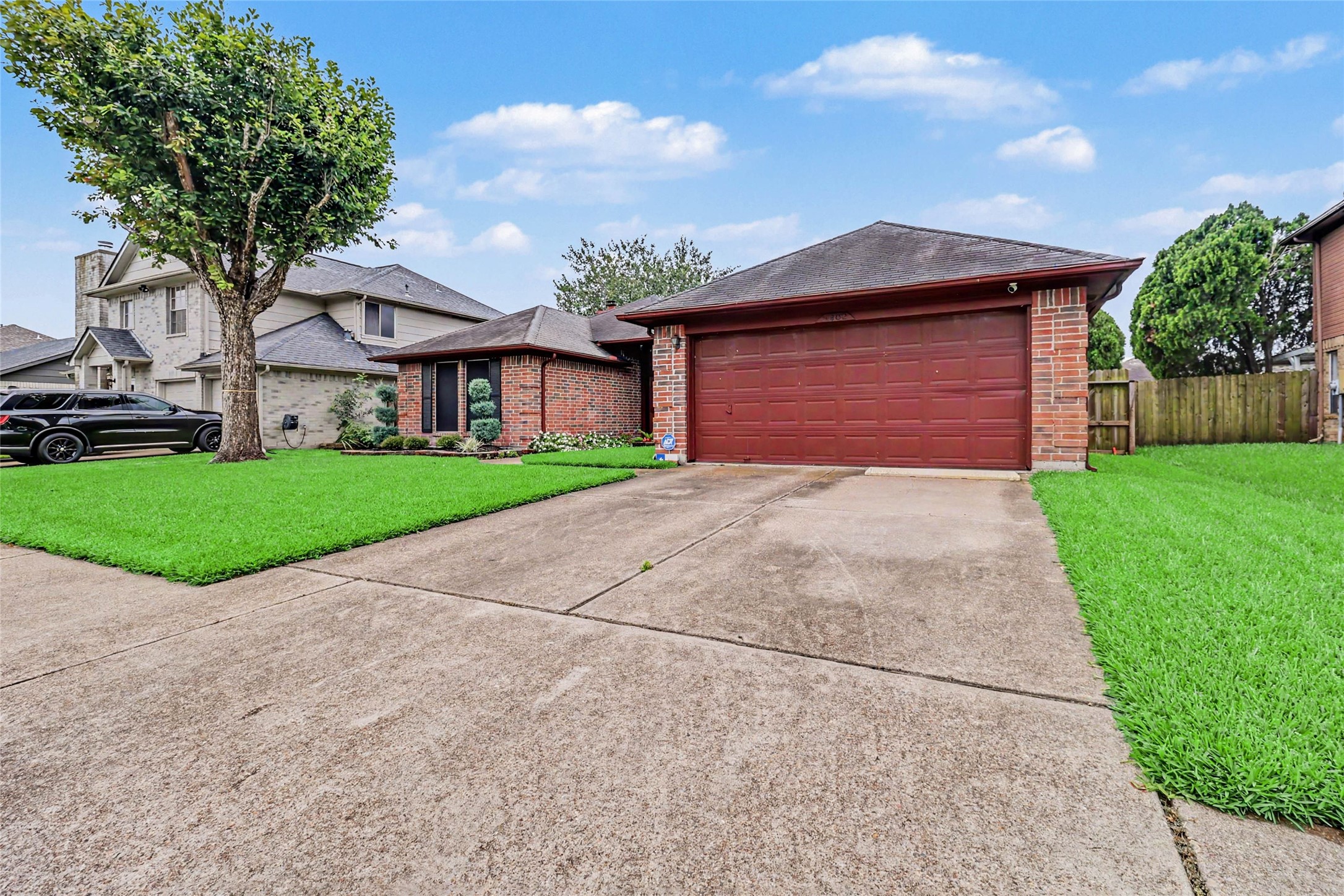 4802 Stonebridge Street Baytown, TX 77521 - Photo 3 of 34