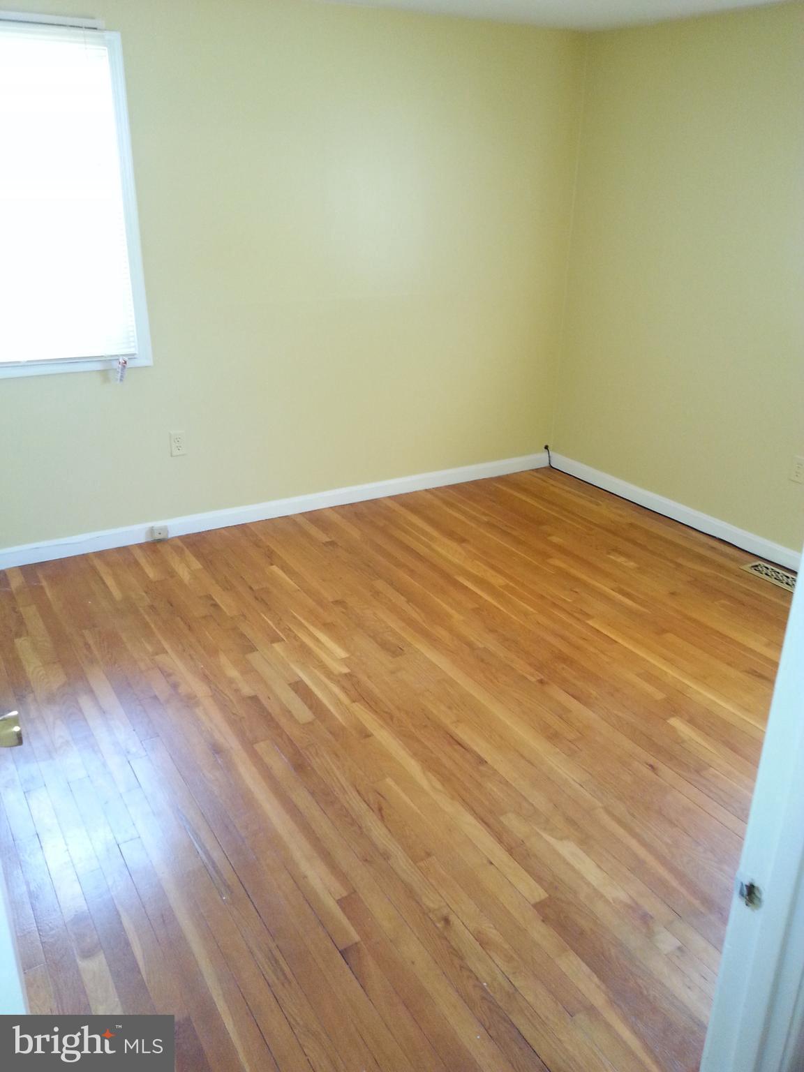 14116 Beechvue Lane Silver Spring, MD 20906 - Photo 26 of 42 2nd Bedroom