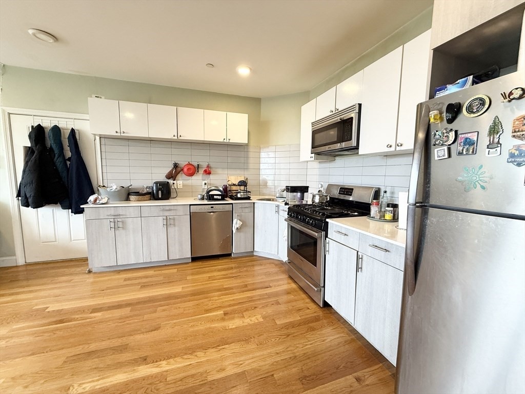 299 Dudley Street, Unit 7 Boston, MA 02119 - Photo 5 of 9