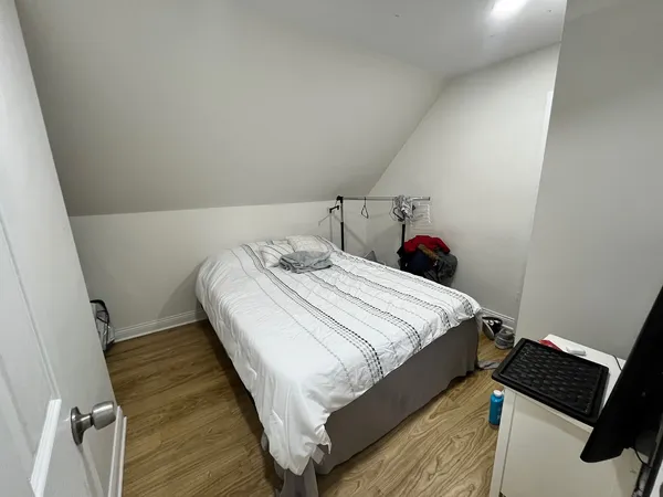 $2,100 | 3707 North Nora Avenue, Unit 2, Chicago, IL 60634