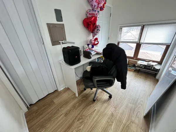 $2,100 | 3707 North Nora Avenue, Unit 2, Chicago, IL 60634