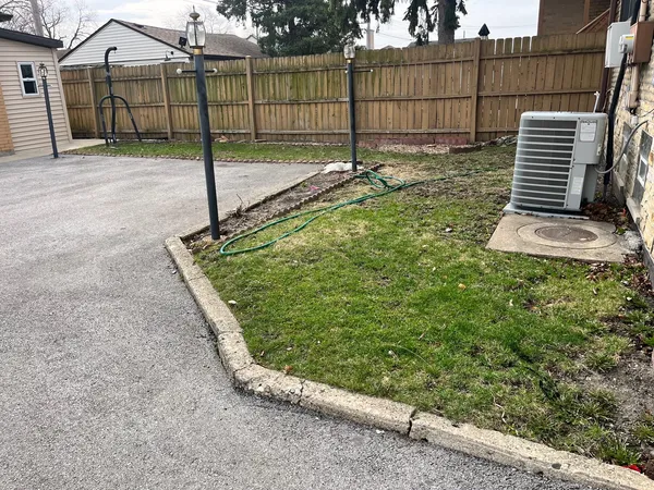 $2,100 | 3707 North Nora Avenue, Unit 2, Chicago, IL 60634