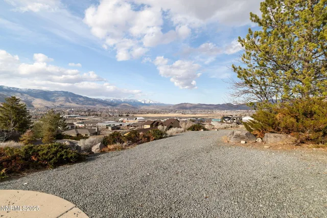 $799,000 | 2323 Gentry Lane, Carson City, NV 89701