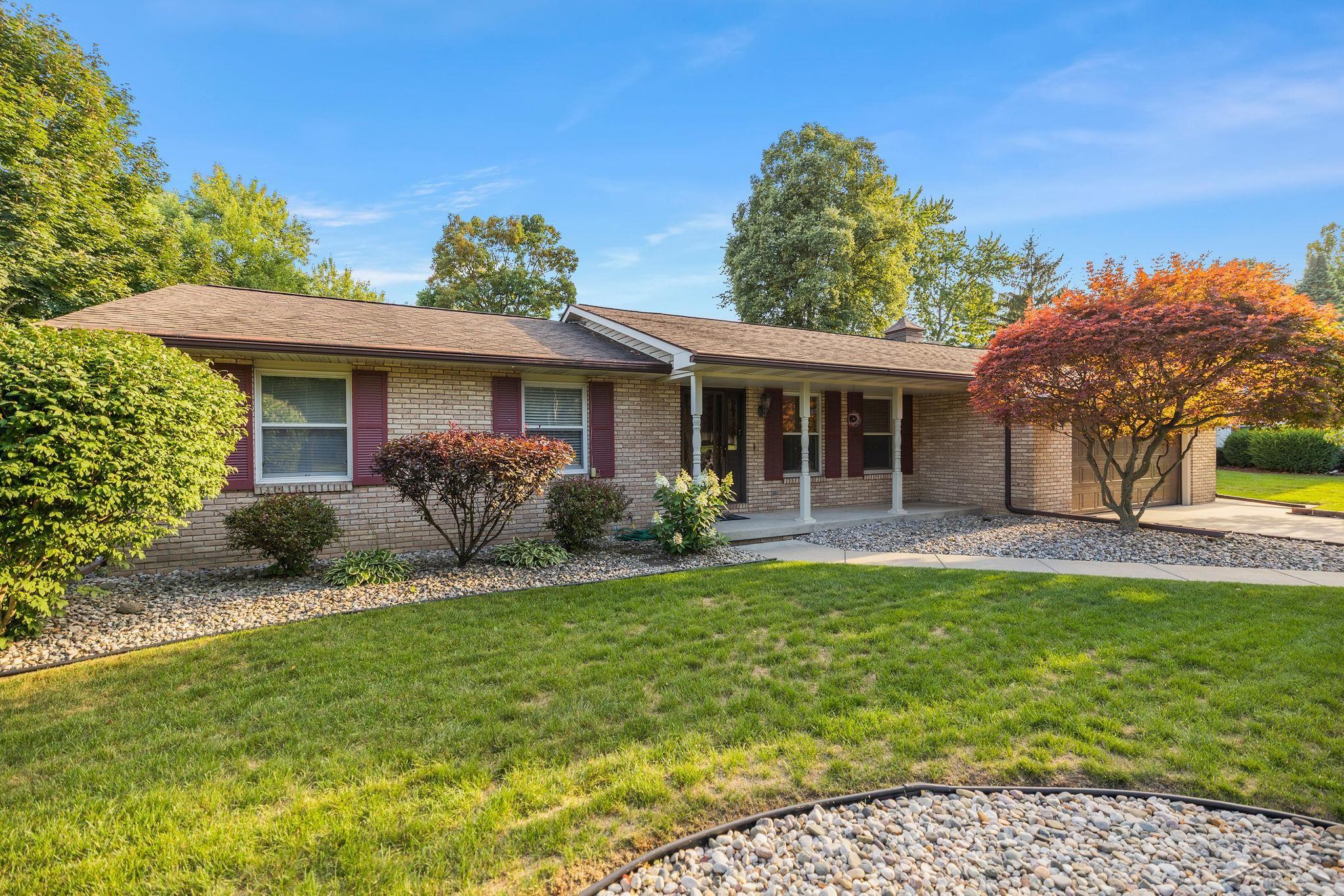 5339 Shattuck Road Saginaw, MI 48603 - Photo 5 of 42 50085797-4.JPG