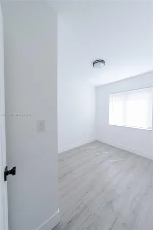 $2,250 | 3417 Northwest 22nd Avenue, Unit 2, Miami, FL 33142