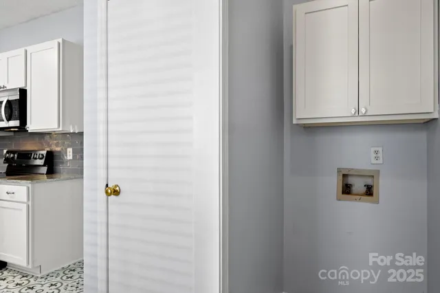 $380,000 | 13309 Lampmeade Lane, Charlotte, NC 28273