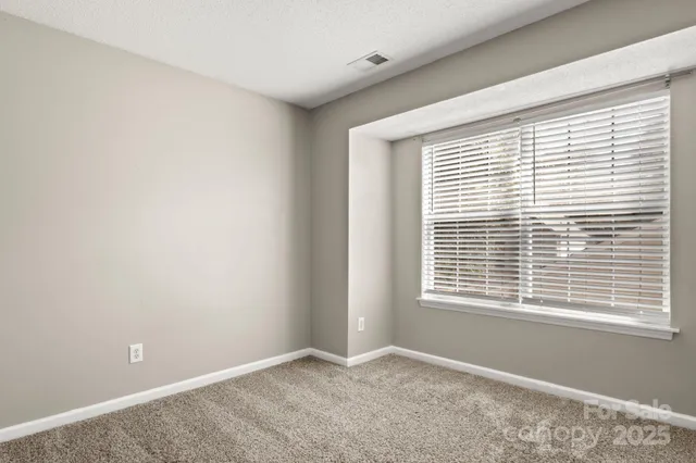 $380,000 | 13309 Lampmeade Lane, Charlotte, NC 28273