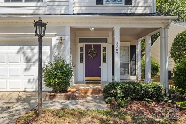 $380,000 | 13309 Lampmeade Lane, Charlotte, NC 28273