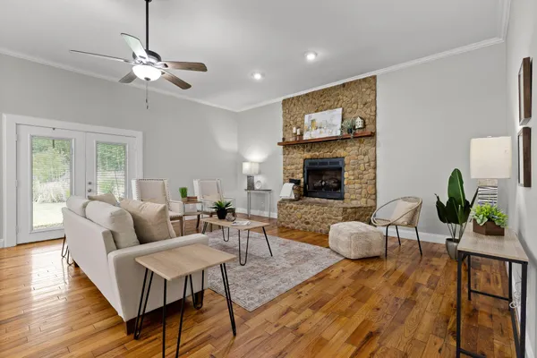 $543,000 | 9304 Oak Street, Ooltewah, TN 37363