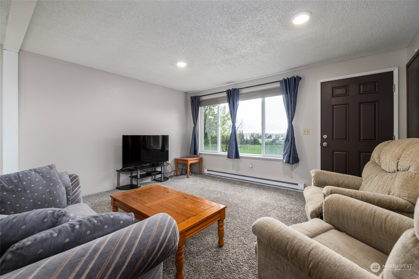 17707 Blodgett Road Mount Vernon, WA 98274 - Photo 12 of 38 Gallery Image 12