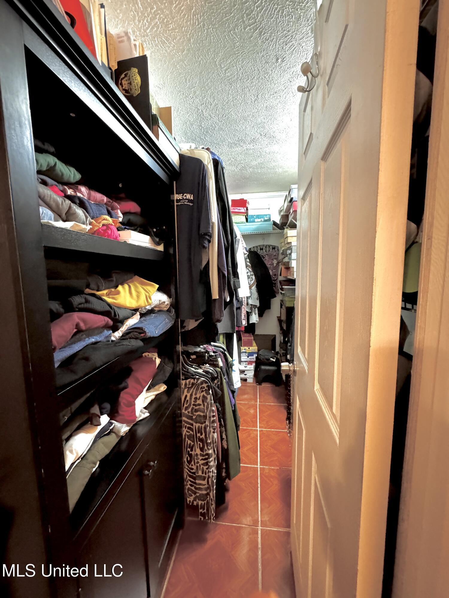 88 Amite Road Northeast Brookhaven, MS 39601 - Photo 6 of 16 IMG_5971