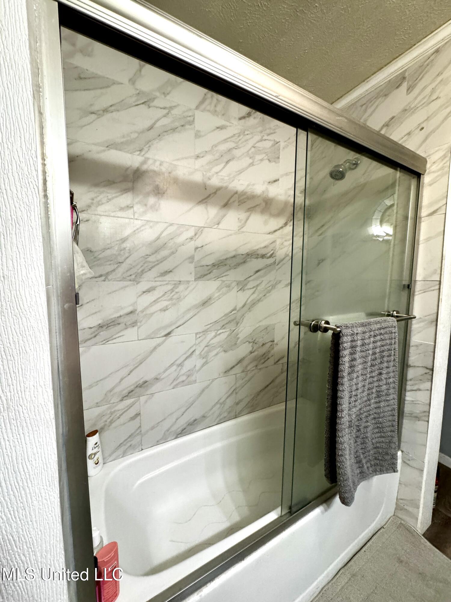 88 Amite Road Northeast Brookhaven, MS 39601 - Photo 8 of 16 IMG_5973