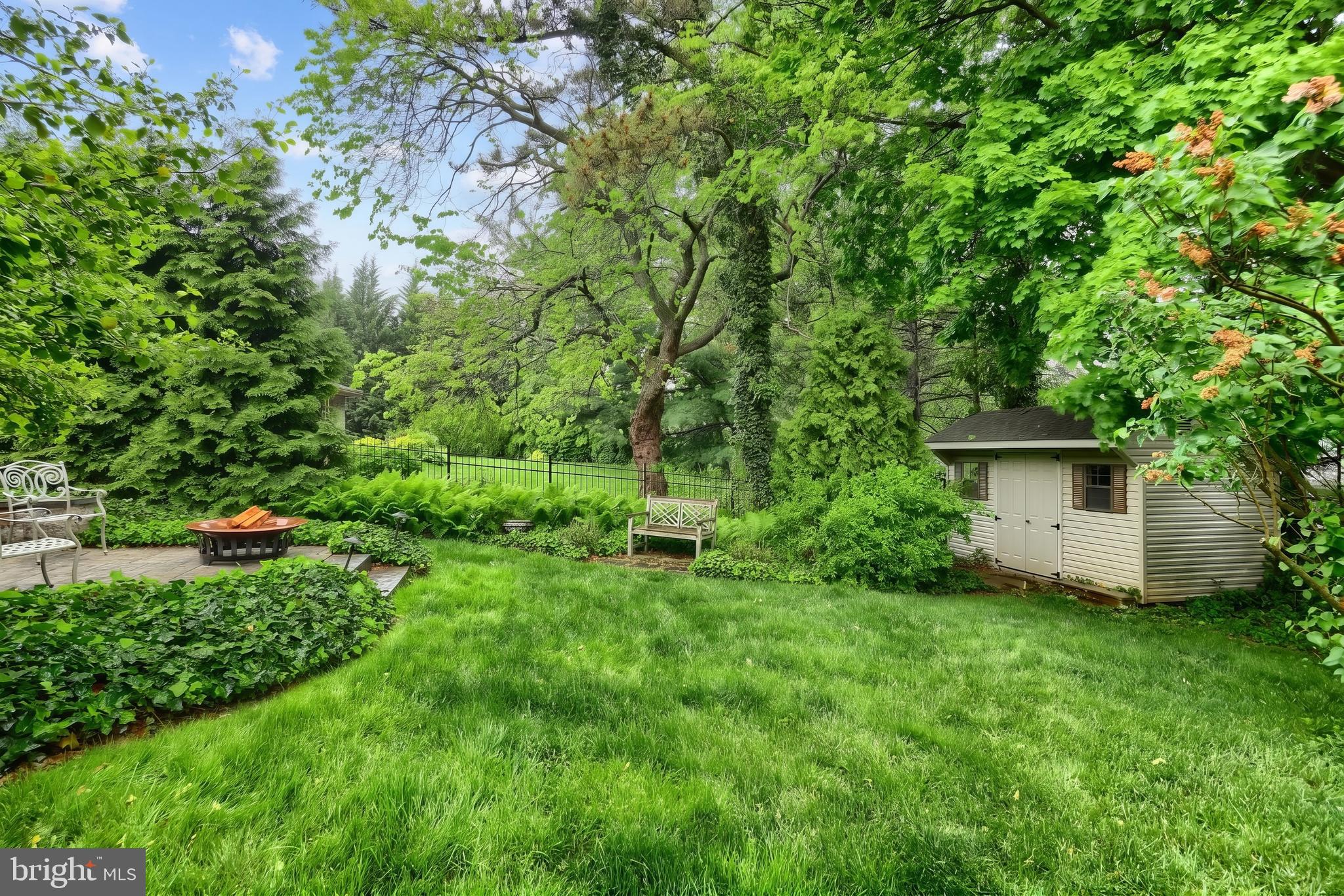 3220 Round Hill Road York, PA 17402 - Photo 10 of 49 Gallery Image 10