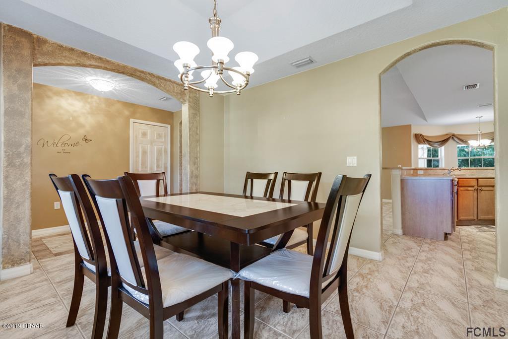 24 Princess Ruth Lane Palm Coast, FL 32164 - Photo 6 of 23 6