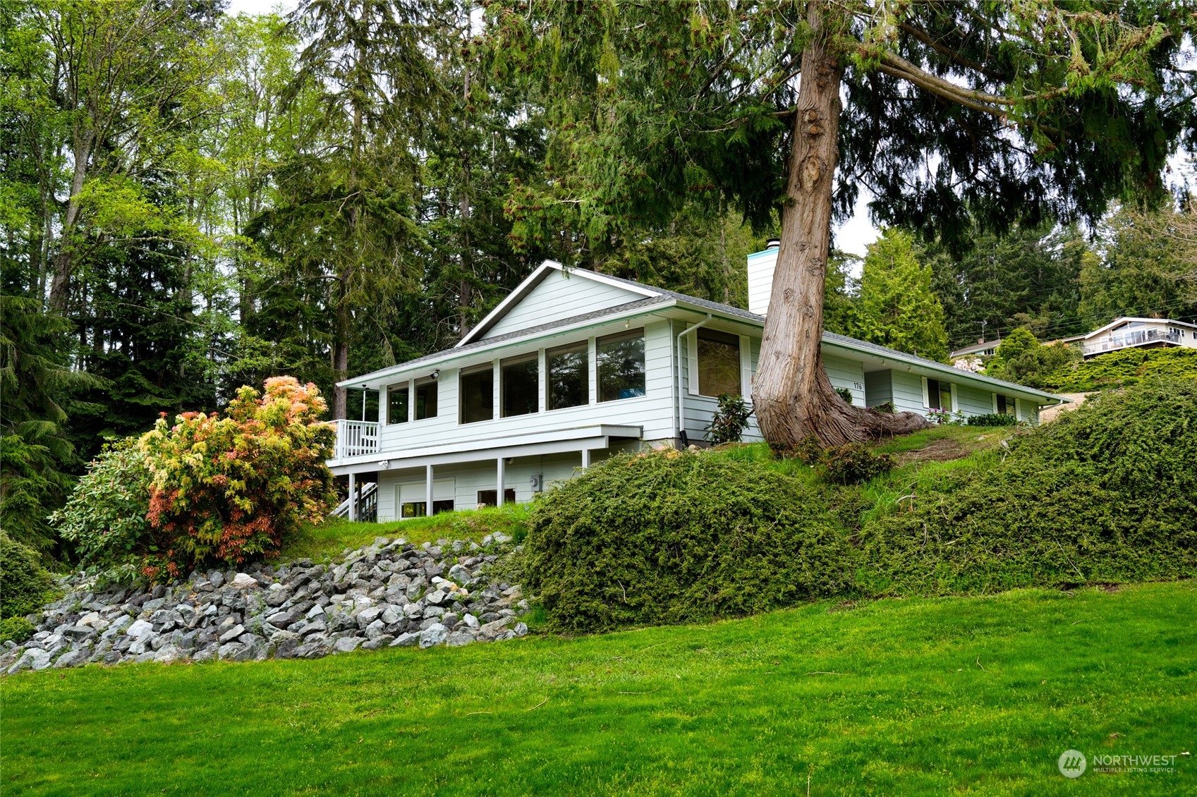 176 Canyon Road Oak Harbor, WA 98277 - Photo 1 of 38 Gallery Image 1