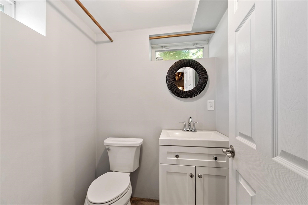 68 Oak Hill Road Westford, MA 01886 - Photo 22 of 30