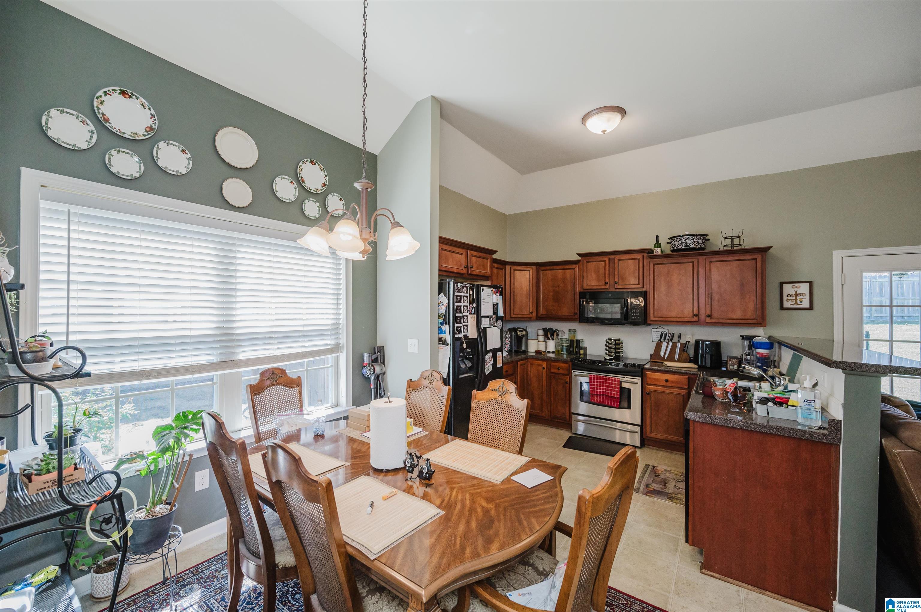 126 Merimeadows Drive Calera, AL 35040 - Photo 16 of 33