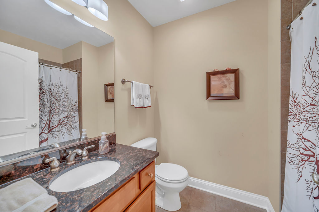 405 West Pierce Road, Unit 301 Itasca, IL 60143 - Photo 13 of 23 Gallery Image 13