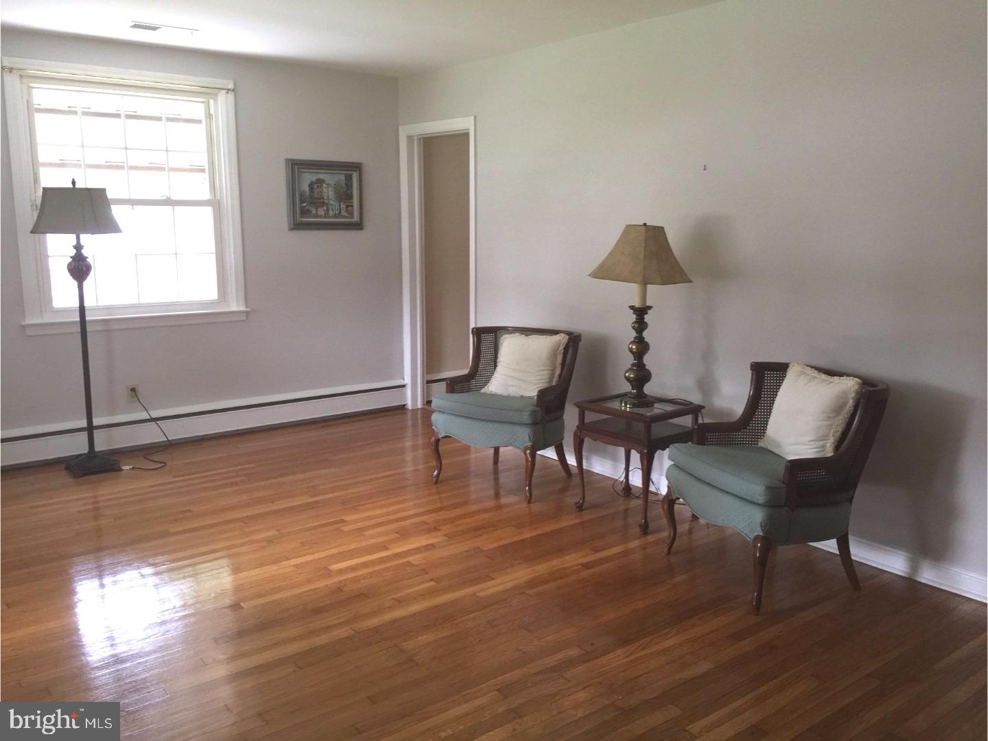 62 James Road Broomall, PA 19008 - Photo 3 of 19 Gallery Image 3