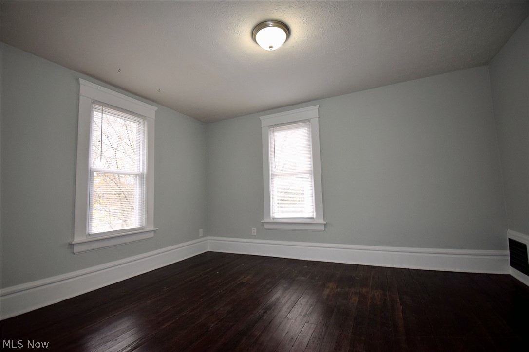 199 Rhodes Avenue Akron, OH 44302 - Photo 13 of 31 Gallery Image 13