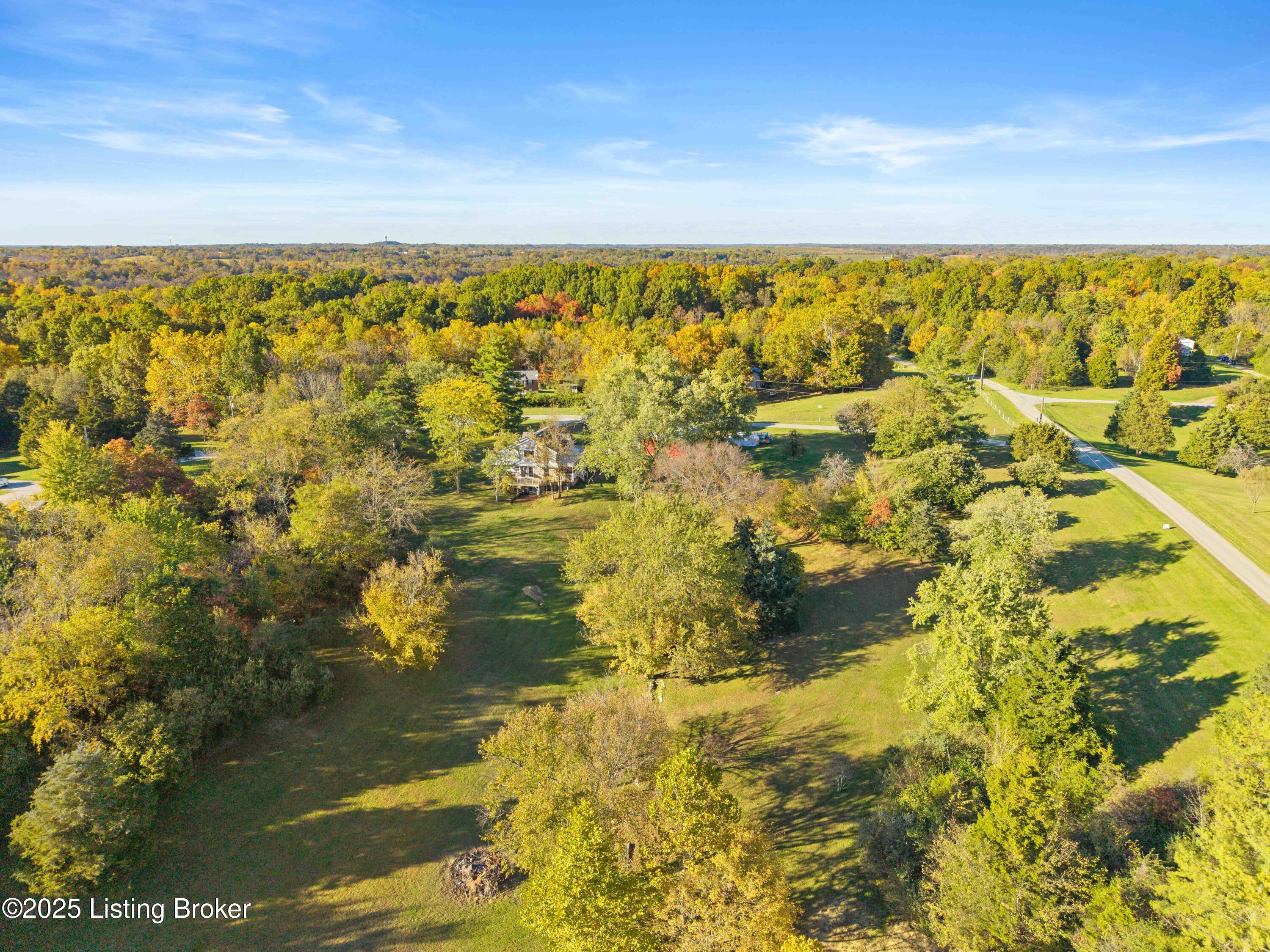 63 Fox Run Road Pendleton, KY 40055 - Photo 13 of 57 DJI_20251023165830_0829_D