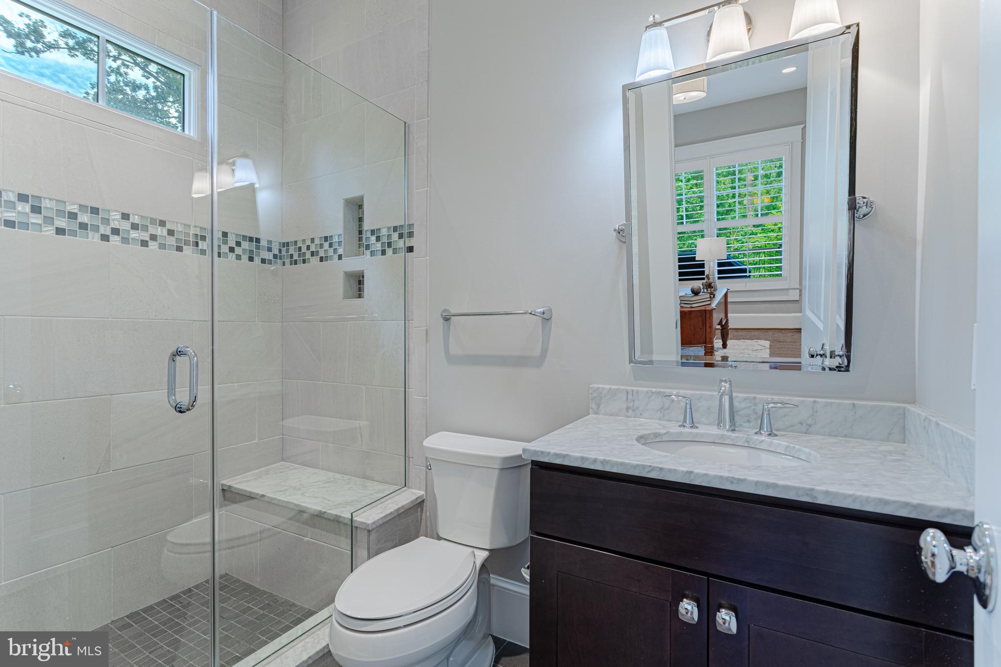 1478 Waggaman Circle McLean, VA 22101 - Photo 19 of 50 Full bath on main level