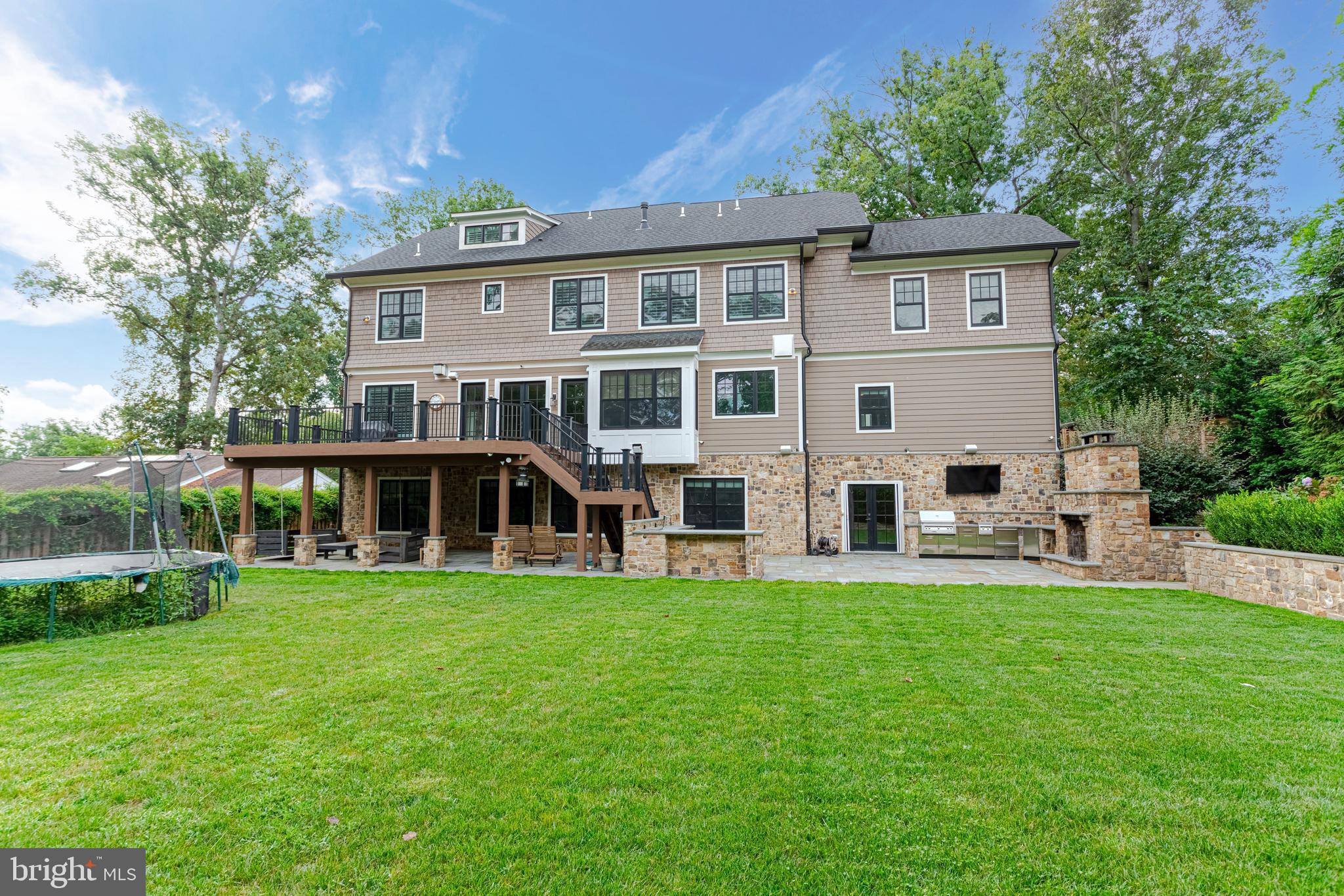 1478 Waggaman Circle McLean, VA 22101 - Photo 49 of 50 Rear yard