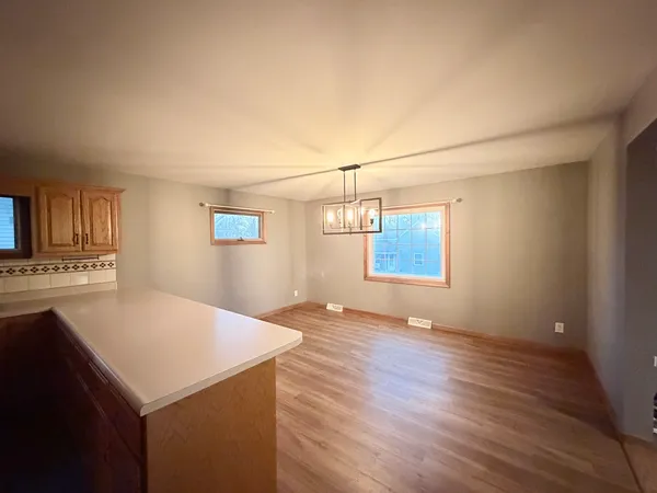 $127,000 | 858 Benton Street, Eldorado, IL 62930