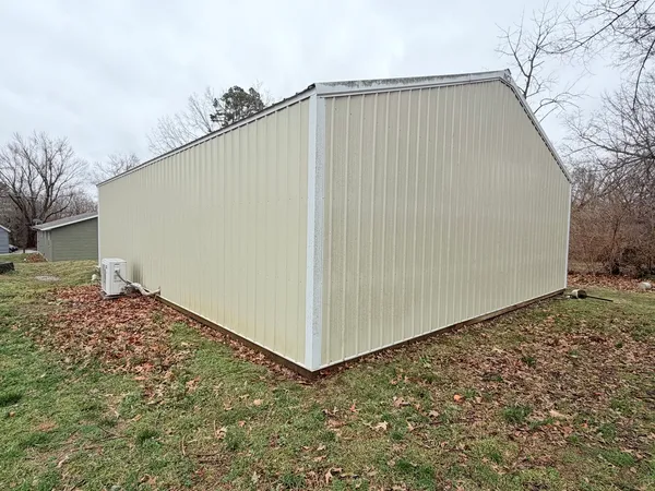 $127,000 | 858 Benton Street, Eldorado, IL 62930