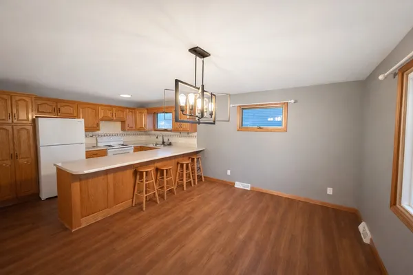 $127,000 | 858 Benton Street, Eldorado, IL 62930