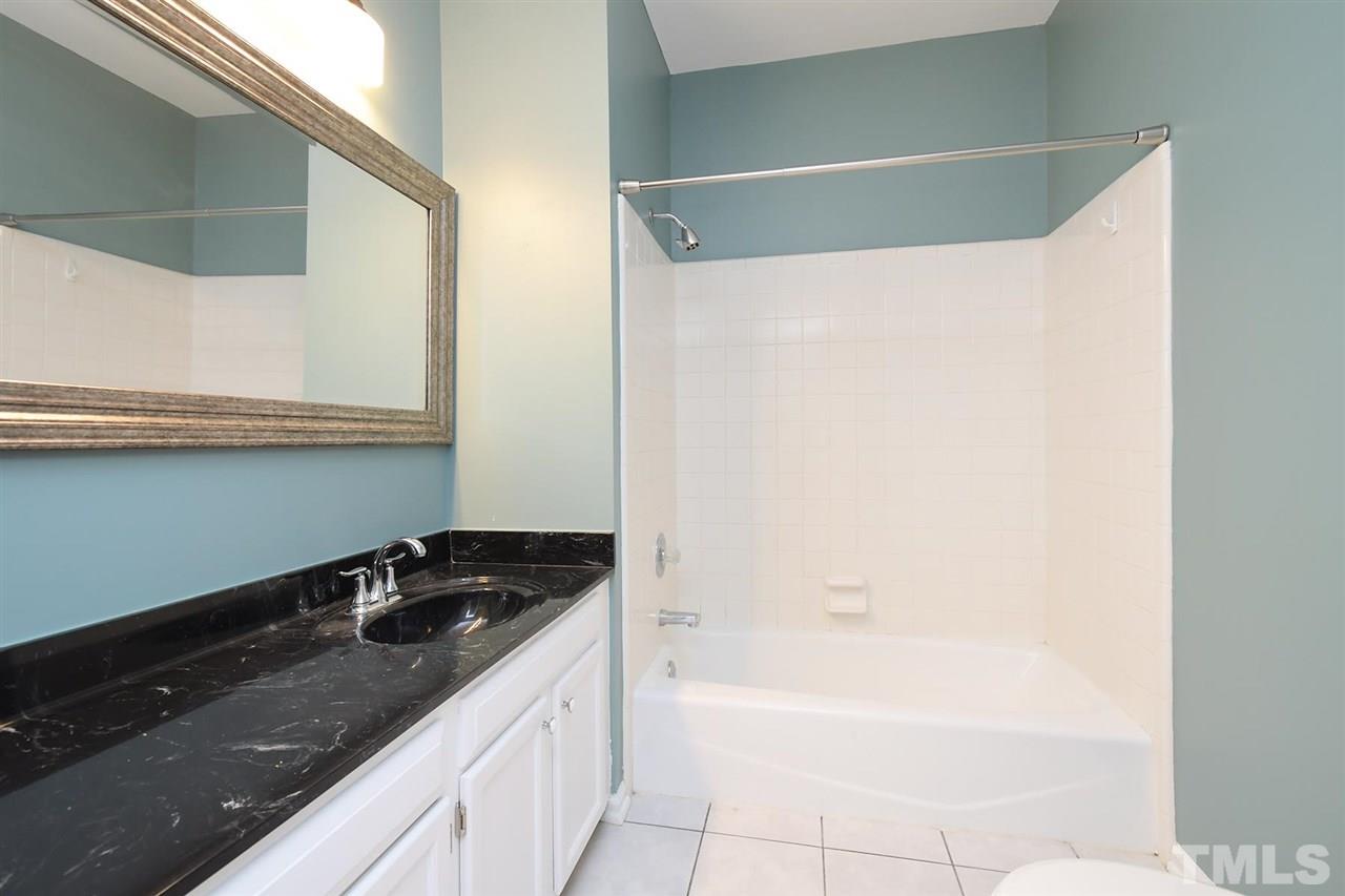 3832 Carnegie Lane Raleigh, NC 27612 - Photo 11 of 24