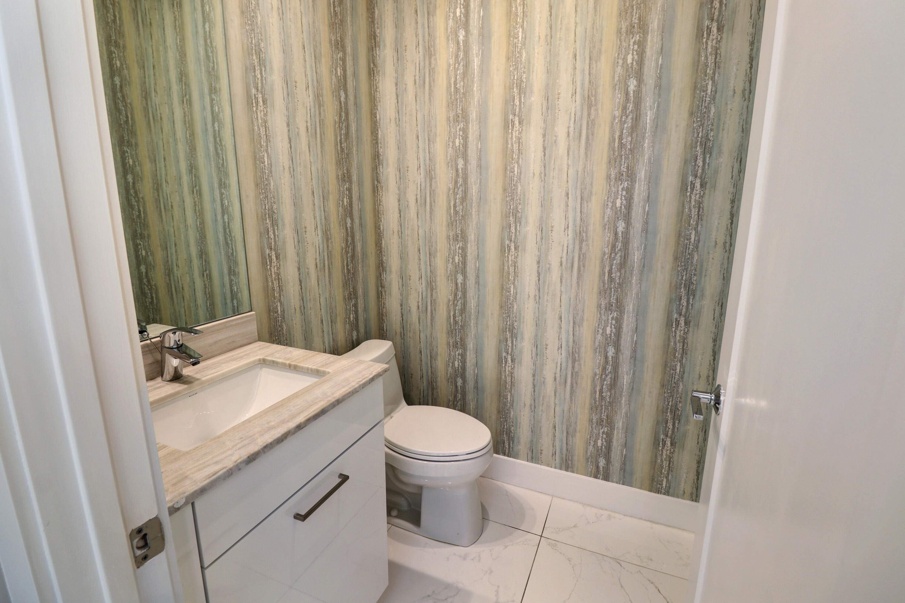 4033 Northwest 17th Way Boca Raton, FL 33431 - Photo 23 of 38 b0b8aIMG_8631