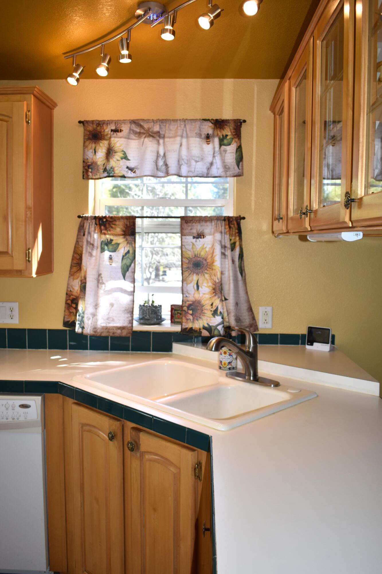 15985 Dawn Road La Pine, OR 97739 - Photo 21 of 63 Dawn 57