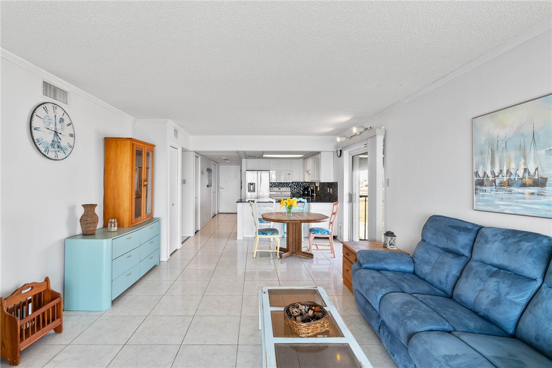 202 Reef Avenue, Unit 407 Corpus Christi, TX 78402 - Photo 9 of 32