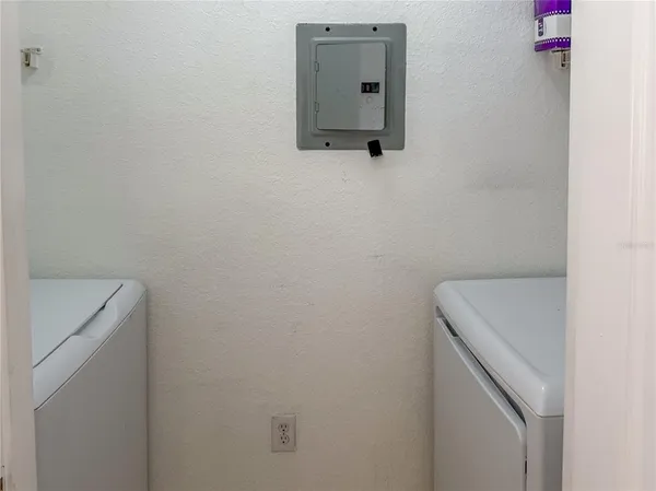 $1,600 | 3707 Conroy Road, Unit 1731, Orlando, FL 32839