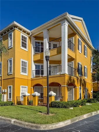 $1,600 | 3707 Conroy Road, Unit 1731, Orlando, FL 32839