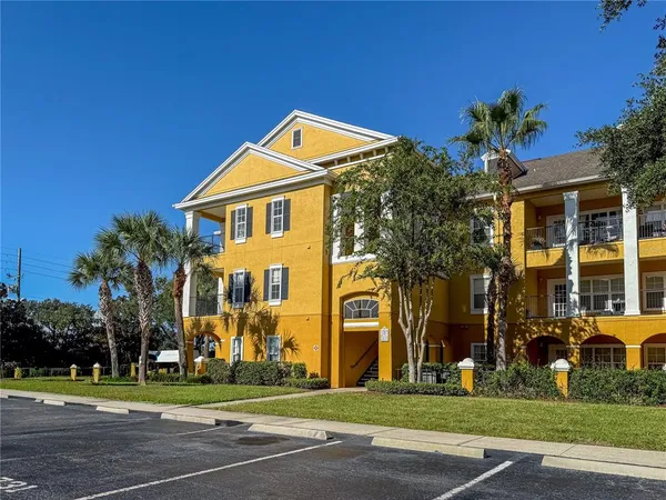 $1,600 | 3707 Conroy Road, Unit 1731, Orlando, FL 32839