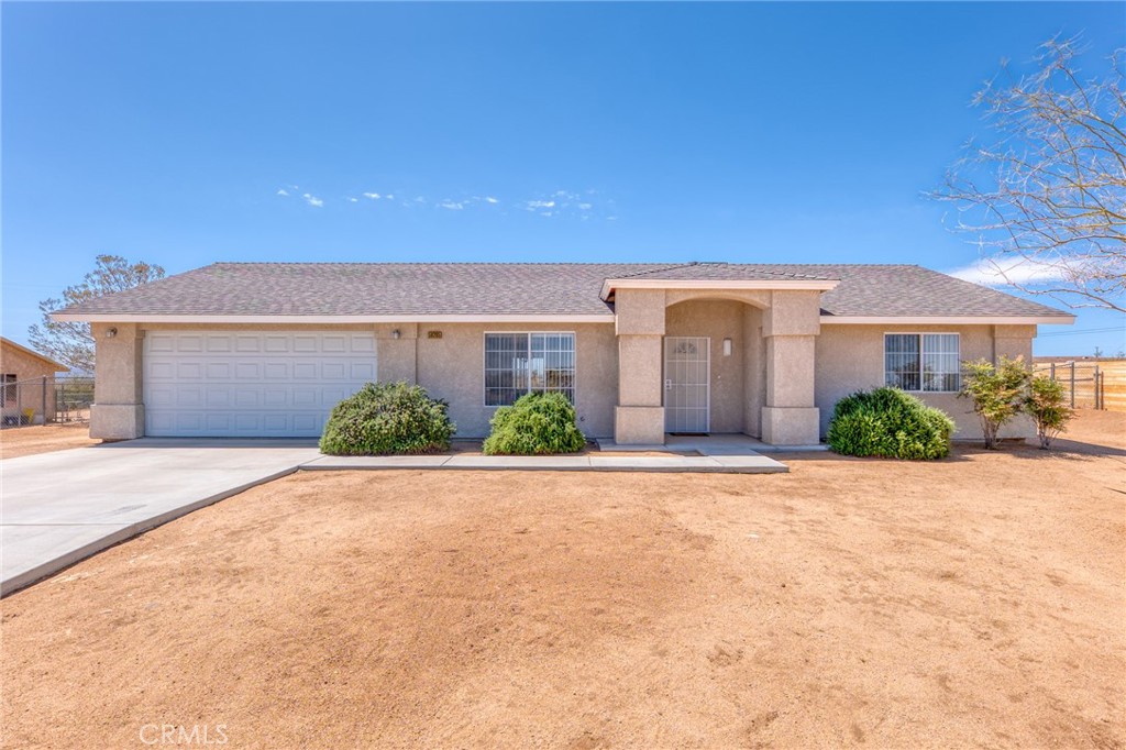 58285 Caliente Street Yucca Valley, CA 92284 - Photo 1 of 28