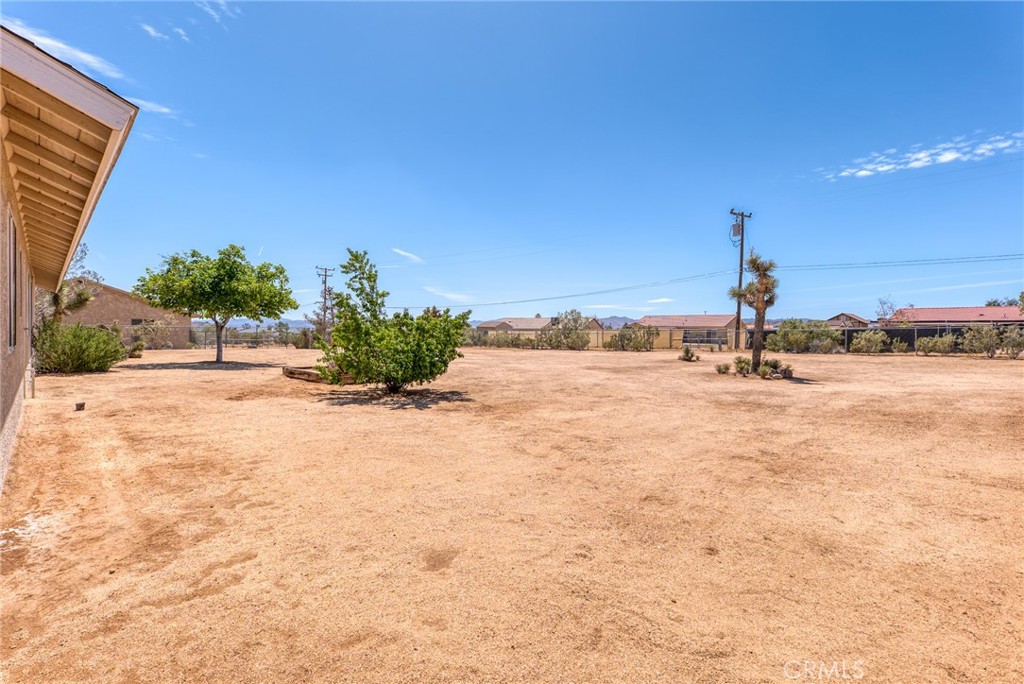 58285 Caliente Street Yucca Valley, CA 92284 - Photo 28 of 28