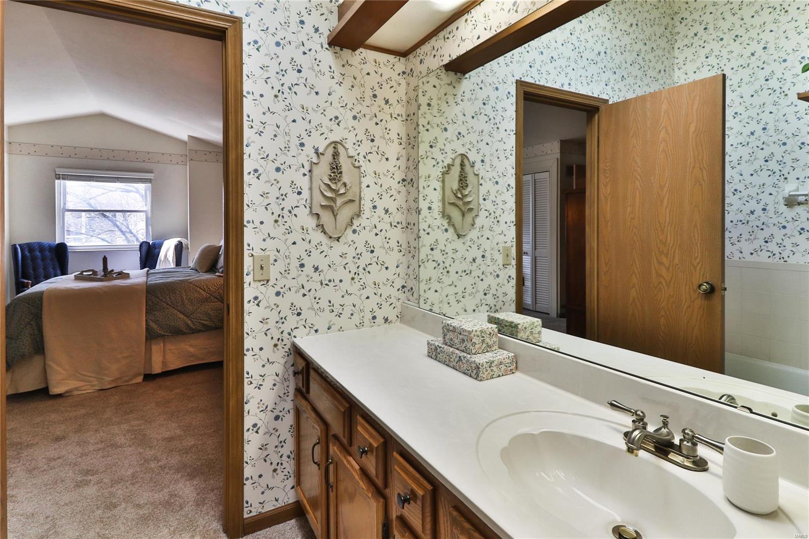 4557 Little Rock Road St. Louis, MO 63128 - Photo 12 of 24 Gallery Image 12