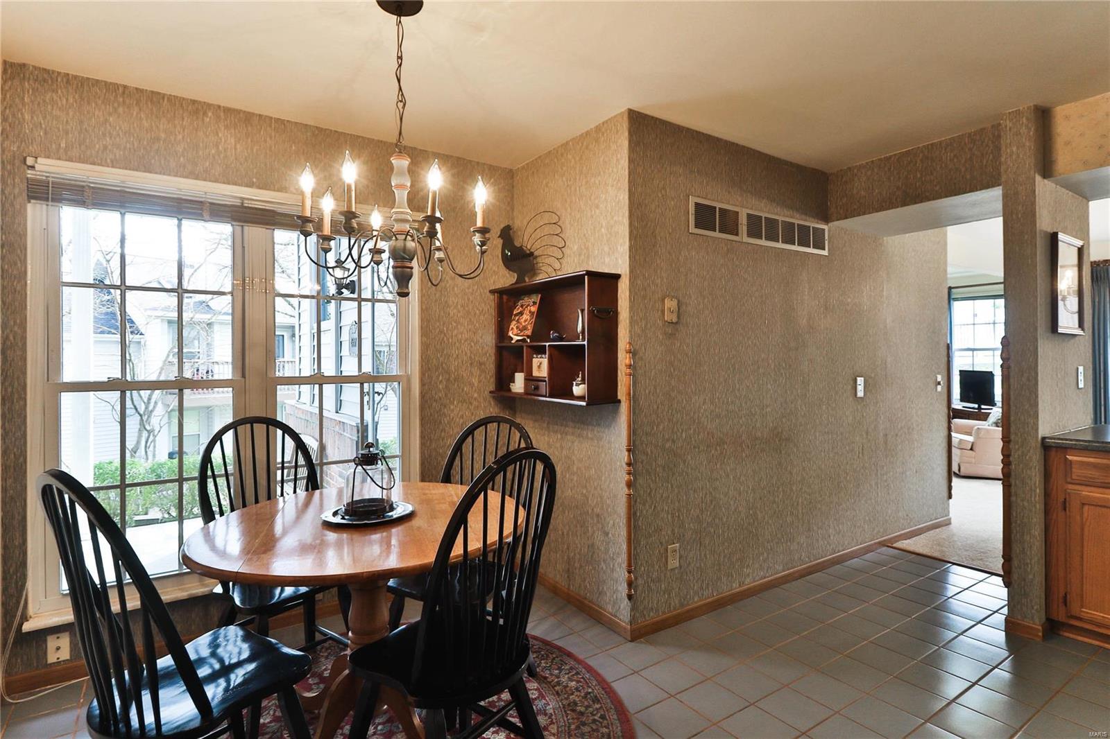 4557 Little Rock Road St. Louis, MO 63128 - Photo 9 of 24 Gallery Image 9