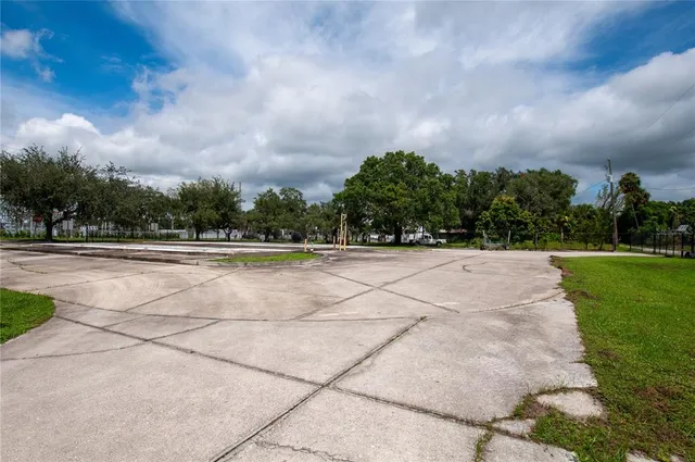 a view of outdoor space yard and entertaining space